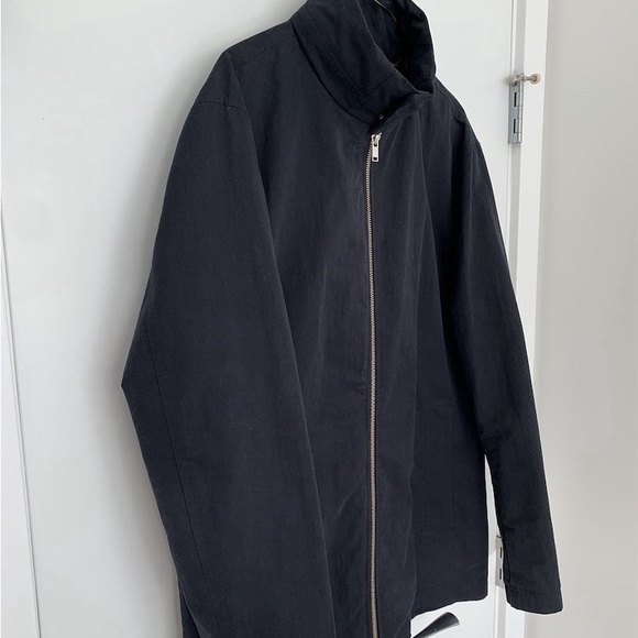 THEORY Navy Light Jacket - Picture 2 of 8